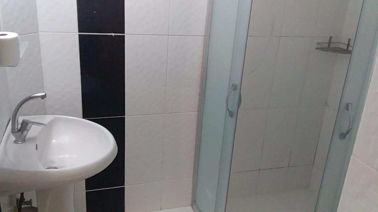 אנטליה Tunali Apart Hotel מראה חיצוני תמונה